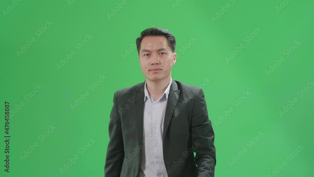 Asian Business Man Walking On Green Screen Chroma Key
Asian Business Man Walking On Green Screen Chroma Key