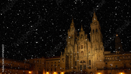 Fotografiet Cathedral of Santiago de Compostela by night during Christmas Eve, Galicia, Spain