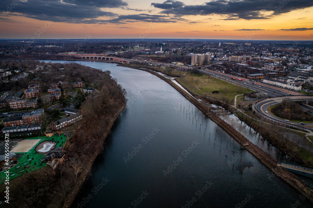 Fototapeta premium Epic Sunset in New Brunswick New Jersey