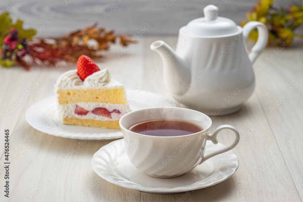 ケーキと紅茶 ケーキと紅茶