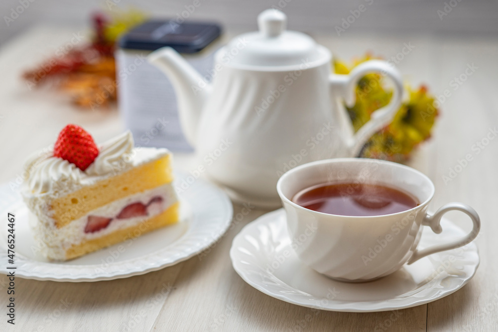 ケーキと紅茶 ケーキと紅茶