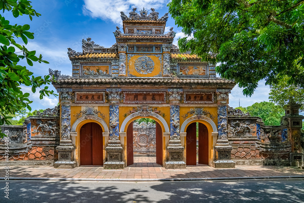 Fototapeta premium Wonderful view of the Truong Sanh palace within the Citadel in Hue, Vietnam. Imperial Royal Palace of Nguyen dynasty in Hue. 