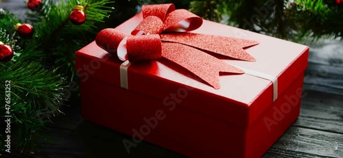  new Christmas gift box in red colour for 2021