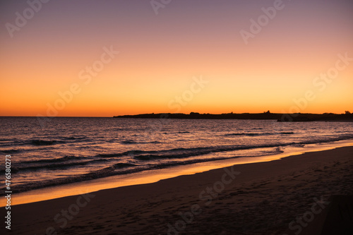 Naklejka 冬の島の夕暮れ