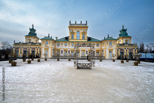 Pałac w Wilanowie od strony parku. photo