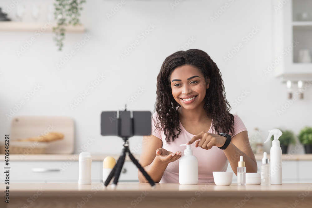 Modern beauty blogger makes video lesson for social networks Modern beauty blogger makes video lesson for social networks