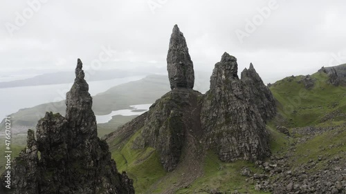 Old Man of Storr photo