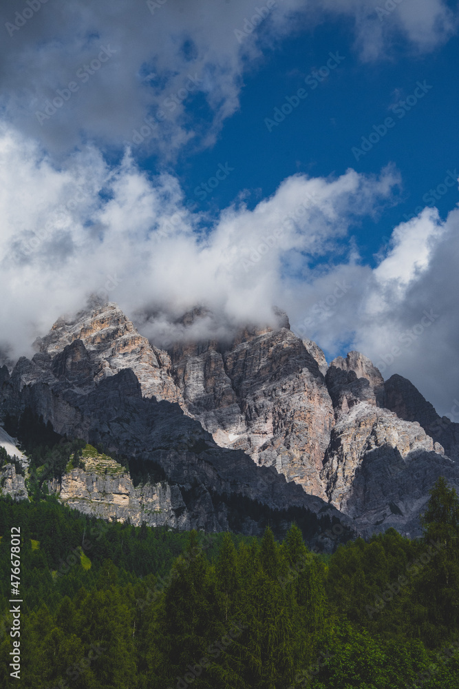 Berge im Nationalpark Belluneser Dolomiten