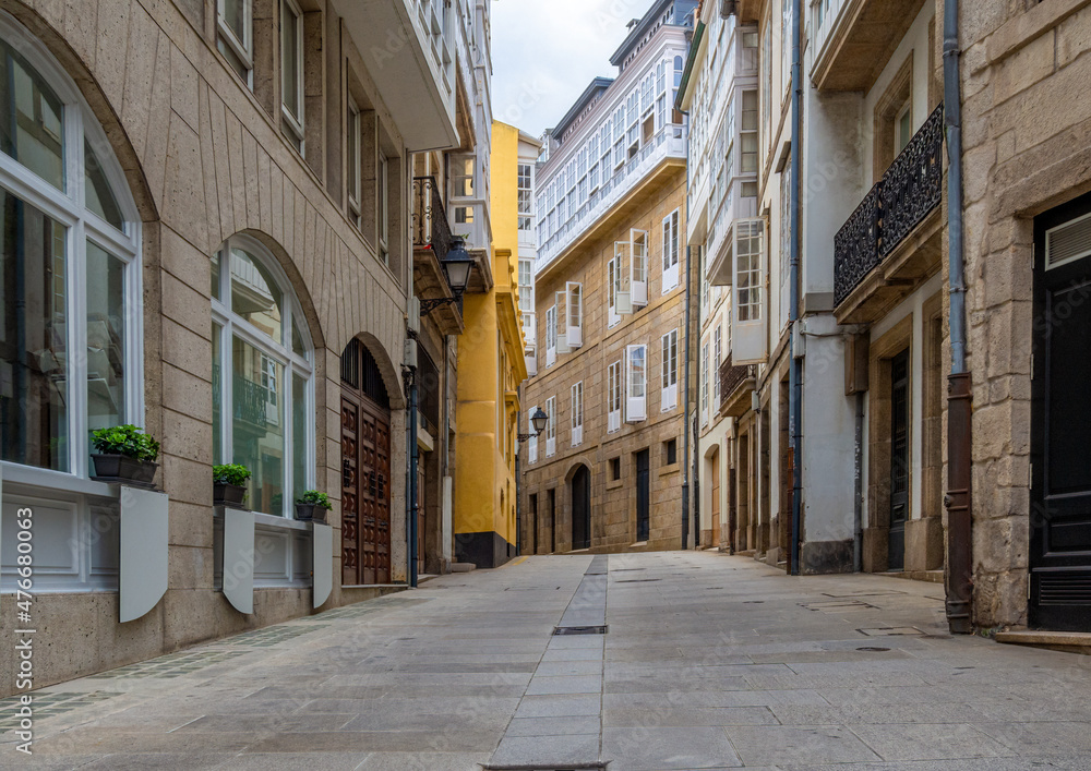 Fototapeta premium Spanish Back Alley