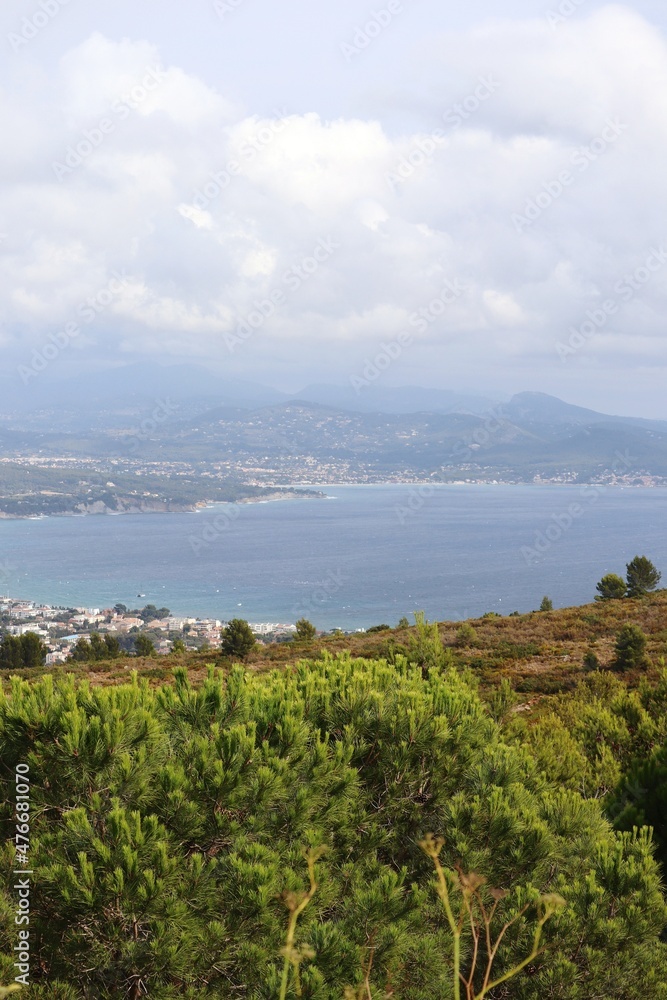 Obraz premium view from the beach