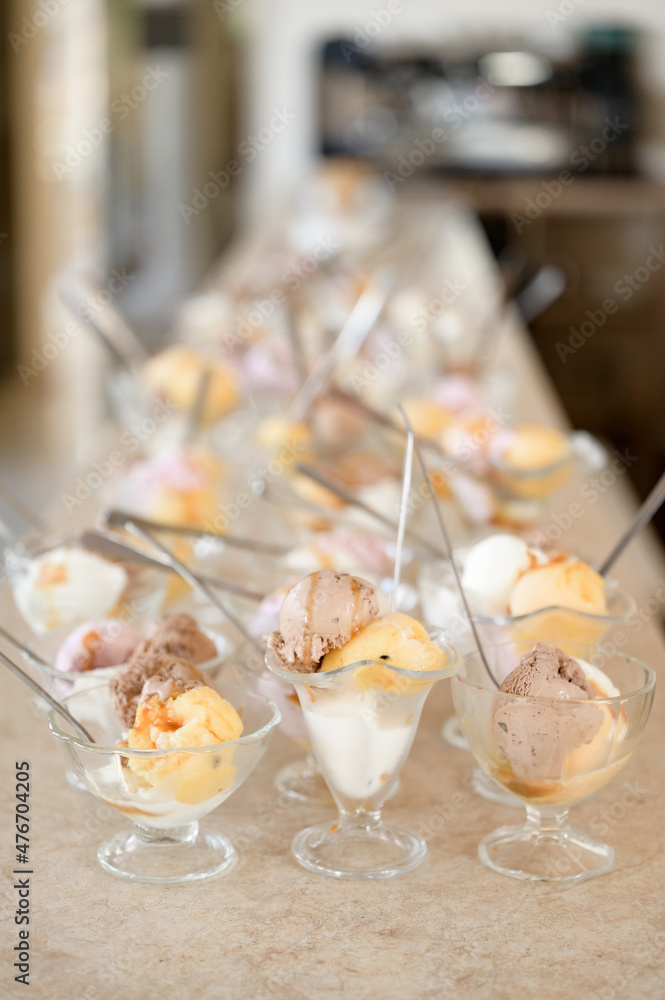 Obraz premium Candy bar with a variety of sweets, celebrations, high-calorie and sweet food, desserts for the holidays.