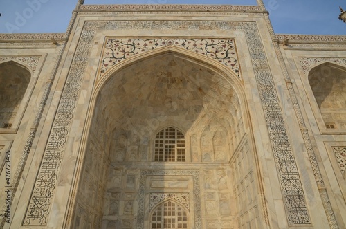 Decorated walls of Taj Mahal