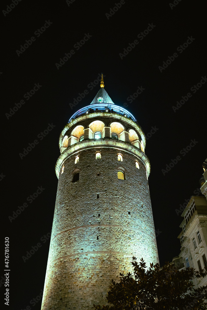 Obraz premium Galata Tower. Galata Tower in Istanbul at night. Landmarks of Istanbul