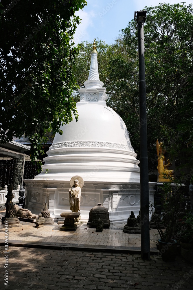 Sacred stupa at the Gangaramaya temple in Colombo