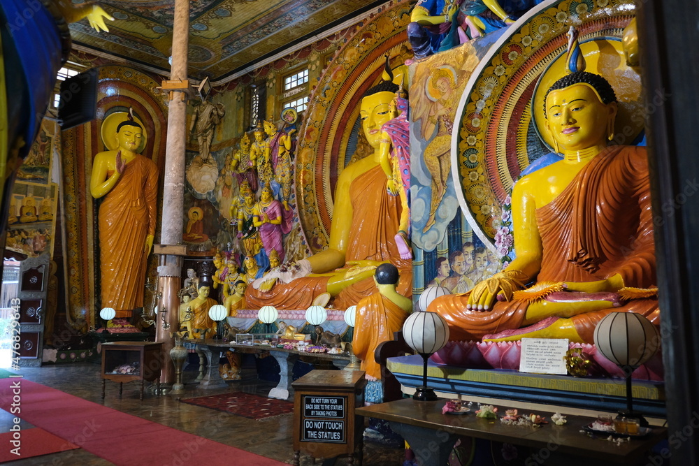 Wall paintings and statues at the Gangaramaya temple in Colombo