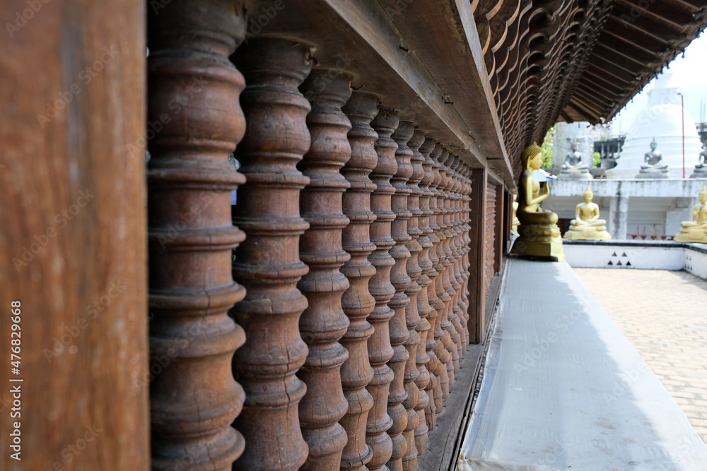 Wooden fence at the Gangaramaya temple