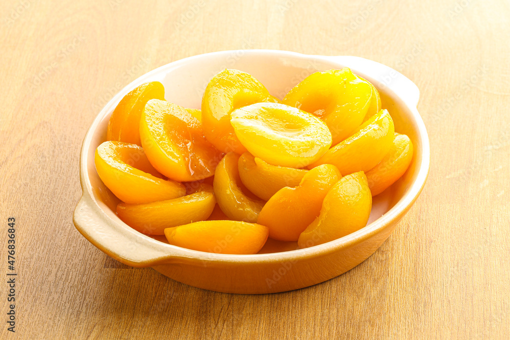 Canned apricot – sweet light dessert Canned apricot – sweet light dessert