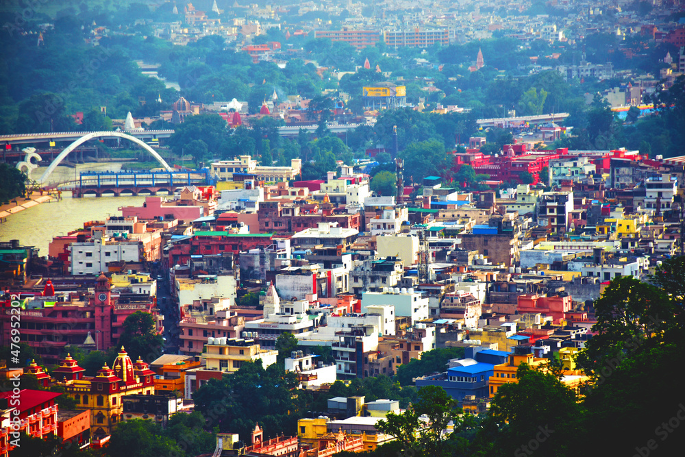 Obraz premium top view, with river and same building in city