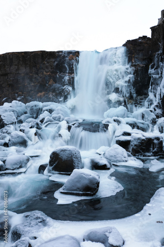 Ice waterfall © Modern