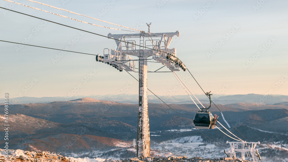 Gondola lift at the top of the ski resort