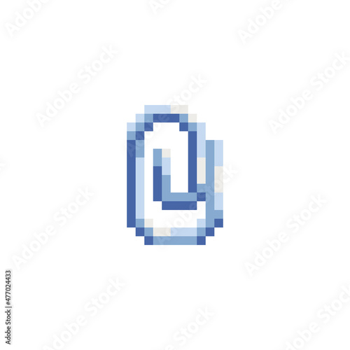 Сlip icon. Pixel art style. Knitted design. 8-bit sprites. Isolated vector illustration.