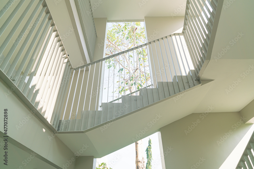 Obraz premium beautiful stair step and handrail