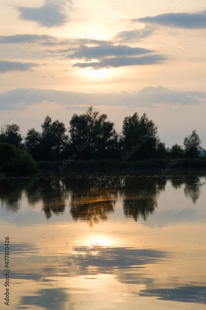 Abendstimmung am Altmühlsee, Altmühltal, Fränkisches Seenland, Franken, Bayern, Deutschland, Europa