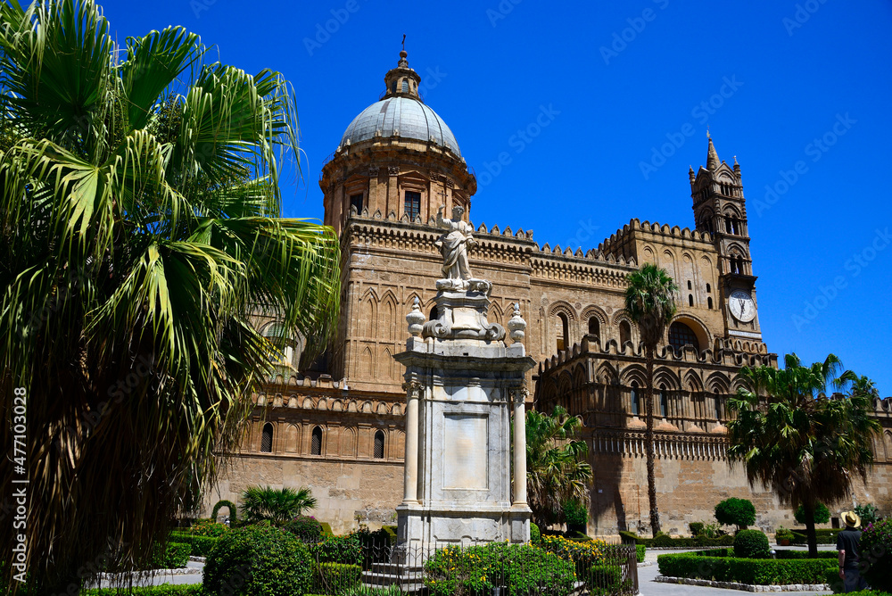 Roman Catholic Archdiocese of Palermo dedicated to Assumption of Virgin Mary, Cathedral of Santa Maria Assunta, UNESCO World Heritage, in front statue of Santa Rosalia, Palermo, Sicily, Italy, Europe