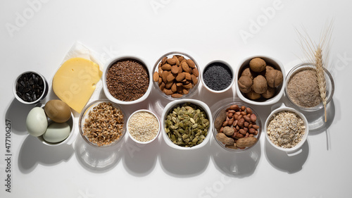 Fotografi A set of natural products rich in phosphorus