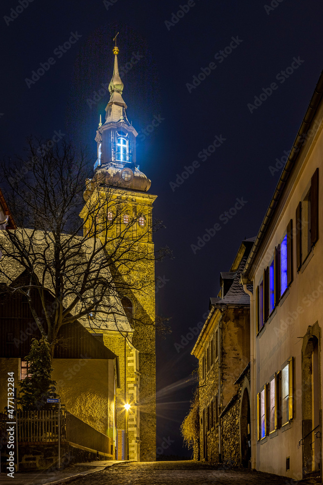 Schneeberg Erzgebirge Altstadt mit Blick auf die St. Wolfgangs Kirche 