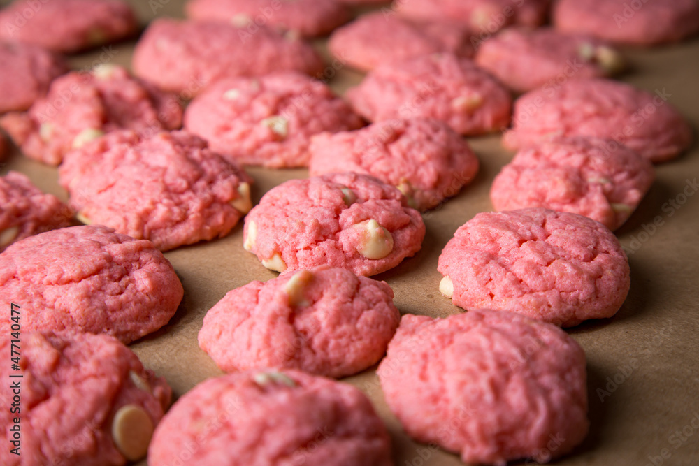 Strawberry cake mix cookies Strawberry cake mix cookies