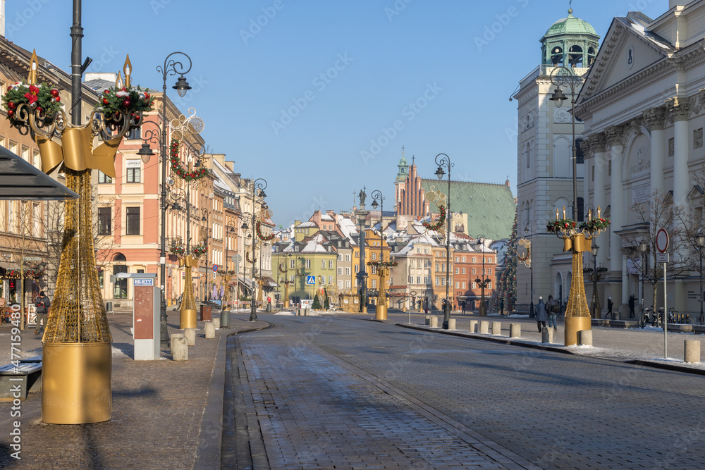 La vieille ville de Varsovie, vue de la Place Royale Baroque reconstruit (Plac Zamkowy) dans la vieille ville historique - Stare Miasto - quart de Varsovie, Pologne.