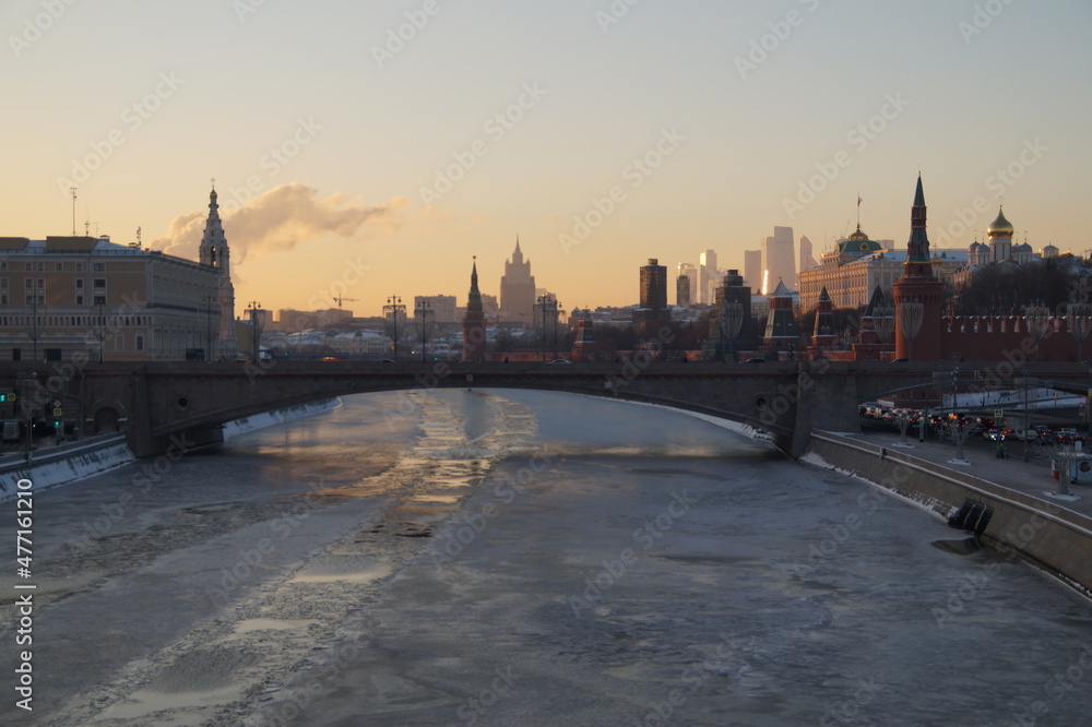 Fototapeta premium sunset over the river
