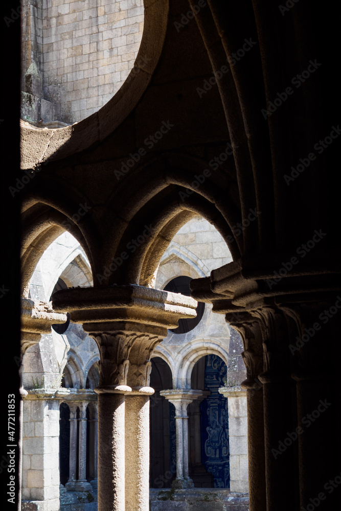 Interior arches of the Sé cathedral in Porto seen from the passageways