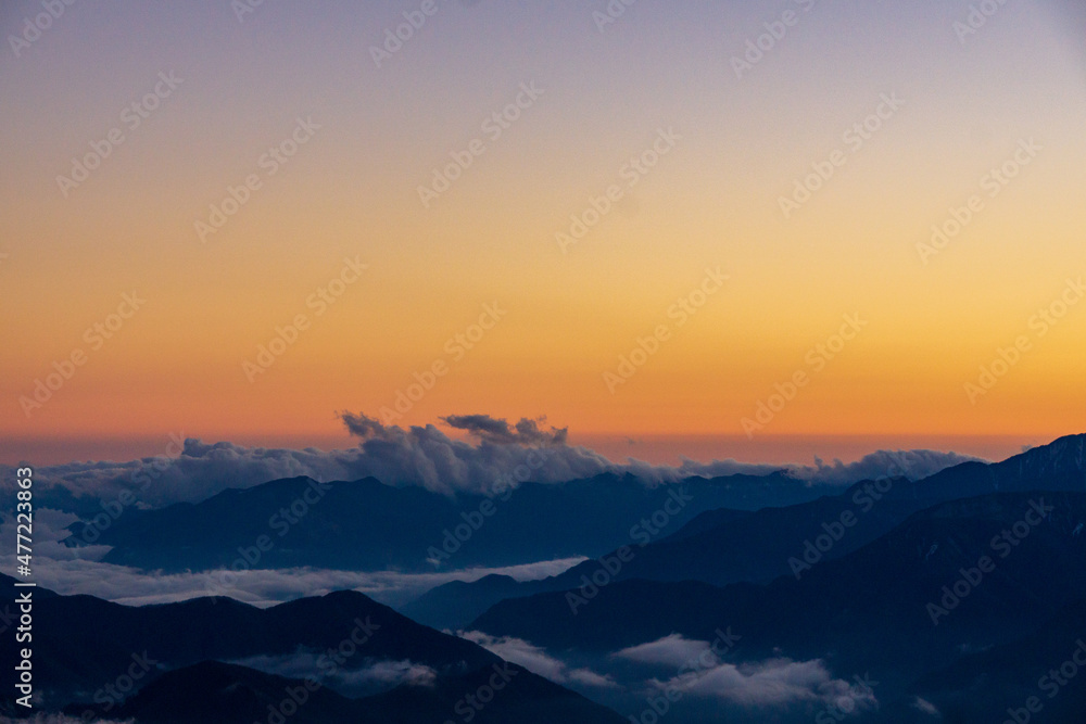 朝焼けの風景 南アルプス 山梨県 鳳凰三山 朝焼けの風景 南アルプス 山梨県 鳳凰三山