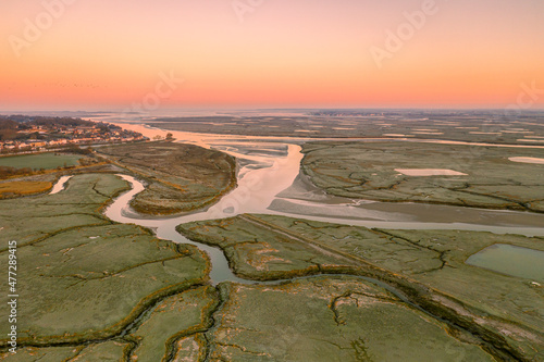 Lever du jour sur la baie de Somme - Vue aérienne photo