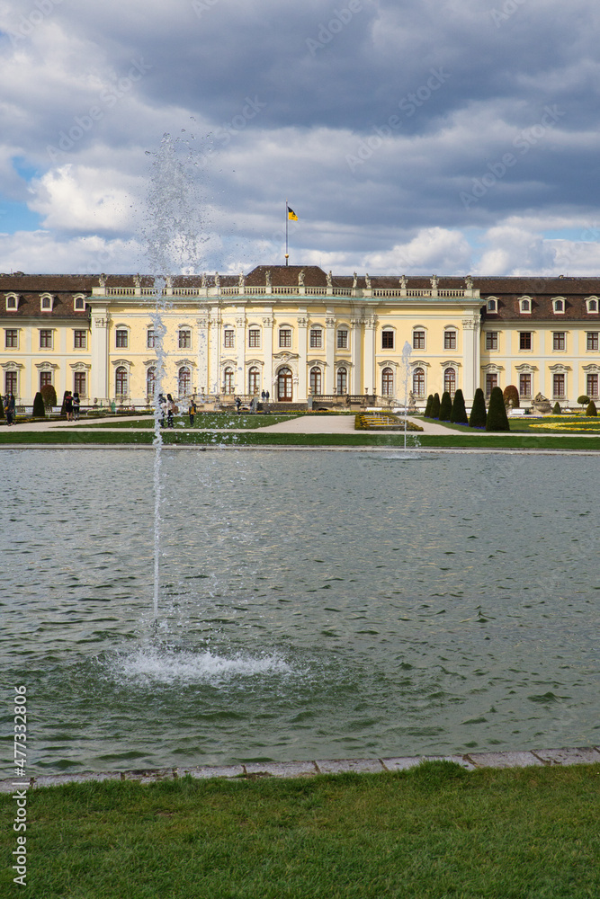 Fototapeta premium Blühendes Barock Ludwigsburg