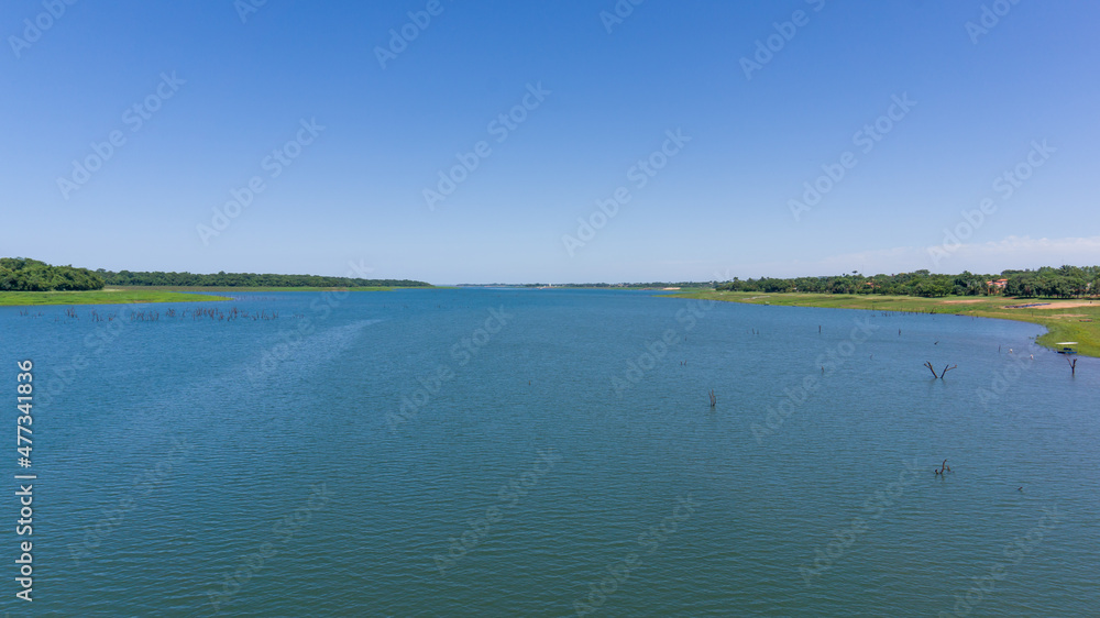 landscape photo of the Parana river