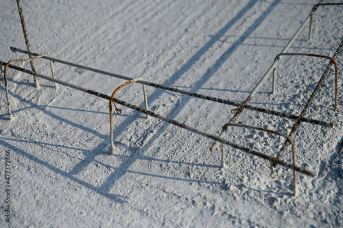 steel mesh in concrete