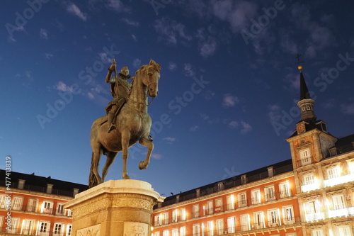 statue of king philip III photo