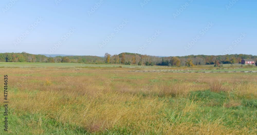 Handheld Shot of Peaceful Green American Civil War Battlefield in Gettysburg Handheld Shot of Peaceful Green American Civil War Battlefield in Gettysburg