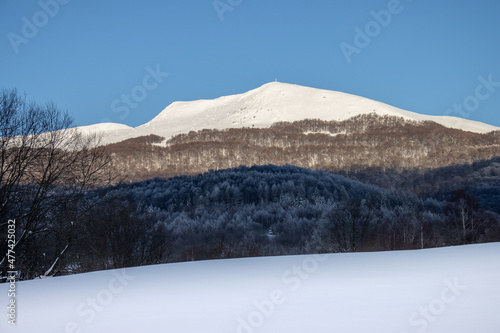 Bieszczady zima w górach