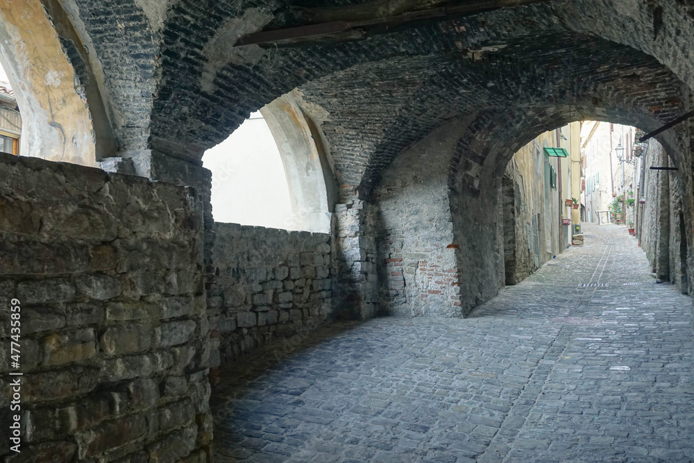 Fototapeta premium Ancient Street in Serra san Quirico