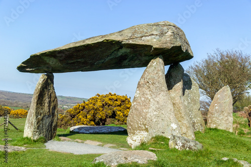 Canvas Print Pentre Ifan prehistoric megalithic stone burial chamber in Pembrokeshire West Wa