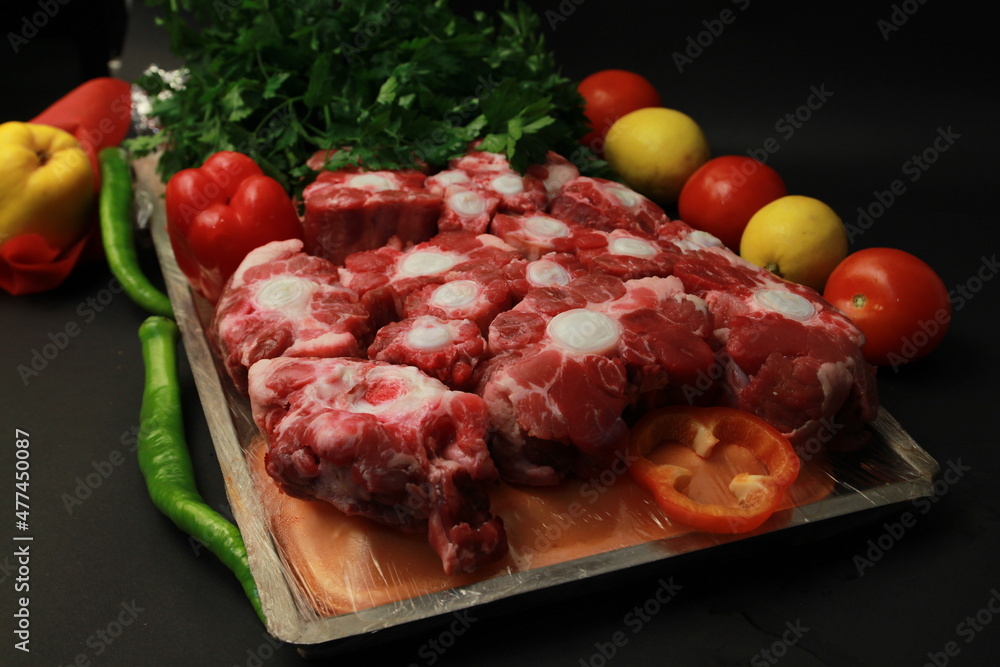 Photographs of red meat, offal and meat varieties.