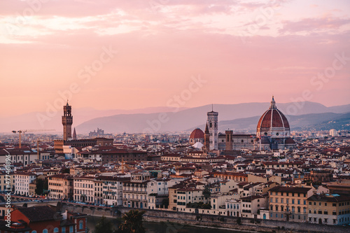 Fotografie, Obraz Twilight at the cityscape and the Cathedral Santa Maria del Fiore - Duomo Floren