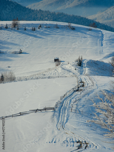 road leading to the mountains in winter