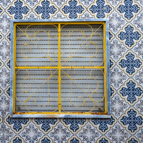 Typical architecture of Algarve windows