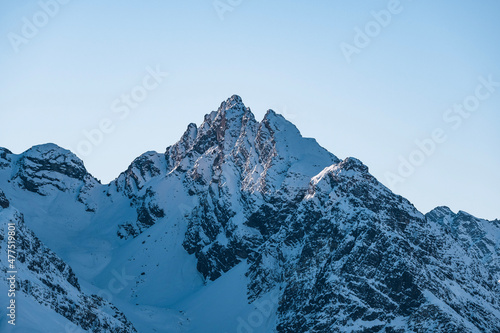 Wallpaper Mural snow covered mountains Torontodigital.ca