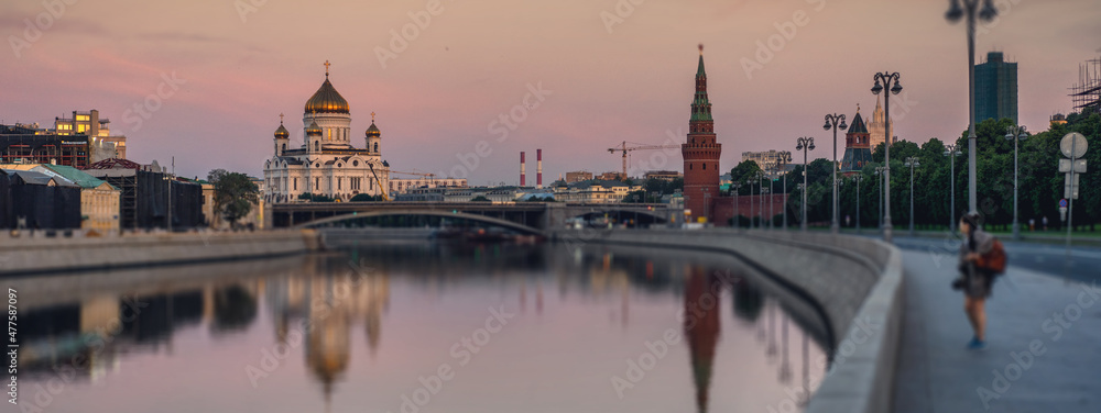 Dawn over Moscow and the river, beautiful city landscape. View of the Cathedral of Christ the Savior, Banner format - obrazy, fototapety, plakaty 